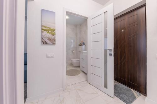 Lovely Ultra Modern 3 Bedroom Luxury Apartment.