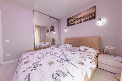 Lovely Ultra Modern 3 Bedroom Luxury Apartment.