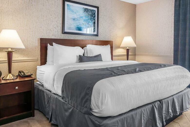 Hotel Quality Suites