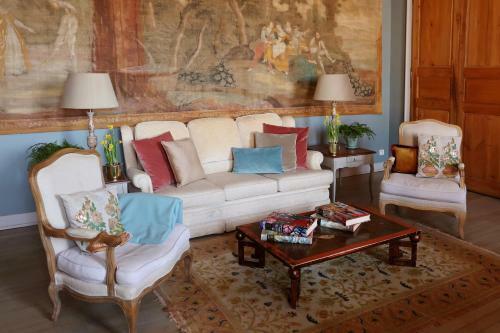 Hostal Chambres D'h�tes La Tour Sainte-c�cile