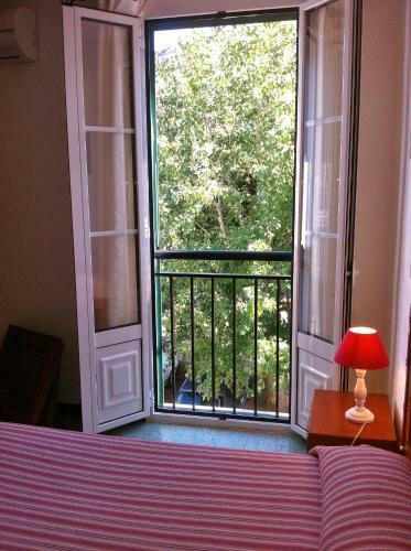 Hotel H�tel De La Plage Les Arcades