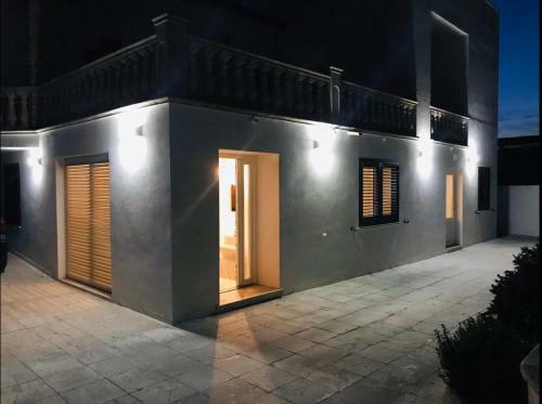 Villa?la Salentina?