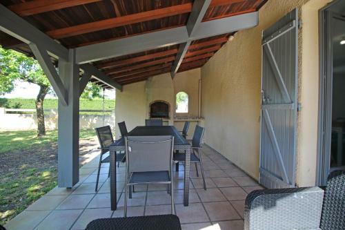 Maison 4 Chambres Entierement Renovee