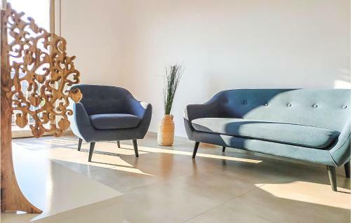 Nice Home In Cava D'aliga With Wifi And 3 Bedrooms