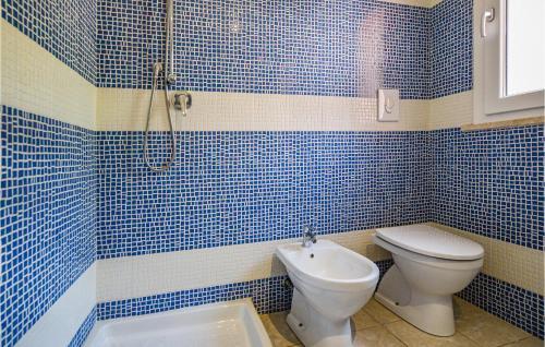Stunning Home In Cavo With Wifi And 2 Bedrooms