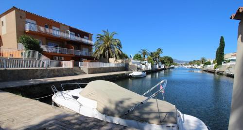 Apart-rent Casas Freser
