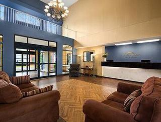 Hotel Baymont Inn And Suites Temple