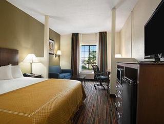 Hotel Baymont Inn And Suites Temple