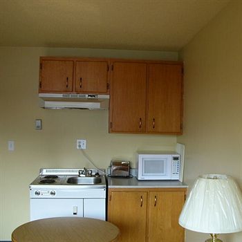 Hotel Discovery Inn