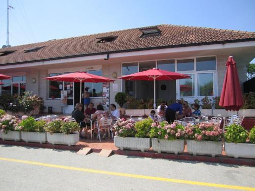Pension Arenas