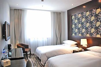 Shanghai Baron Business Bund Hotel