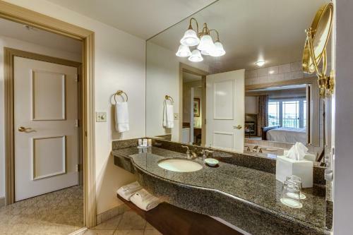 Hotel Bellwether