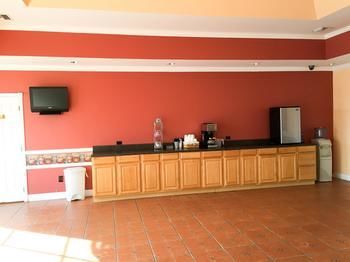 Inn And Suites Motel Englewood