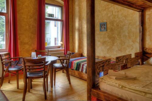 Hostal G�stehaus Mezcalero