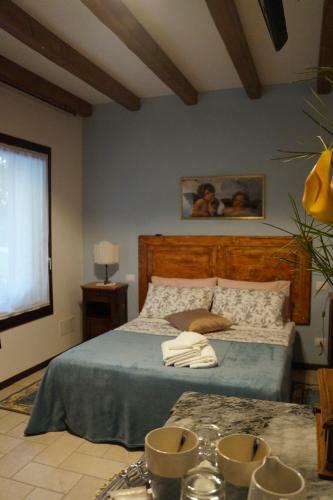 Hostal La Brigata Apartments Suite Room
