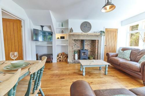 Host & Stay - Waterleap Cottage