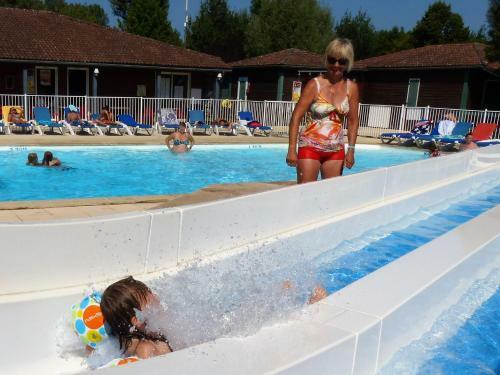 Camping Les Portes Du Beaujolais