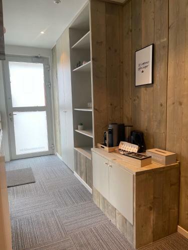 Bed & Breakfast Grote Kamer In Brugge Centrum Met Badkamer !