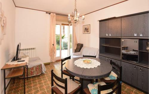 Amazing Apartment In Chatillon With Wifi And 2 Bedrooms