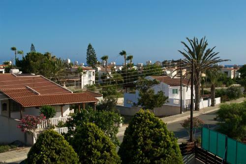 Rotelia Gardens Luxury Beach Villa