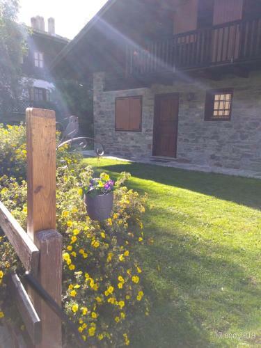 Hyggelig Chalet In Champoluc