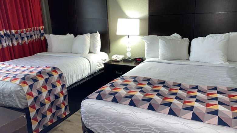 Best Western Plus Sandcastle Beachfront Hotel