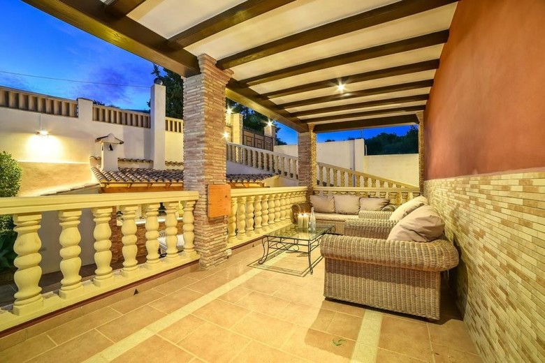 Villa Alhambra