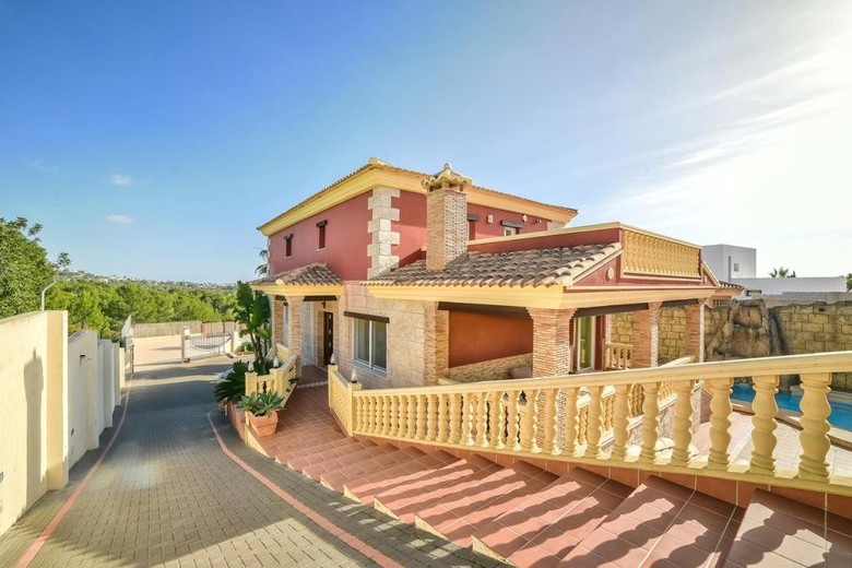 Villa Alhambra