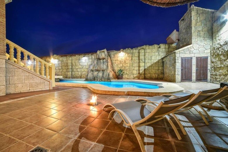 Villa Alhambra