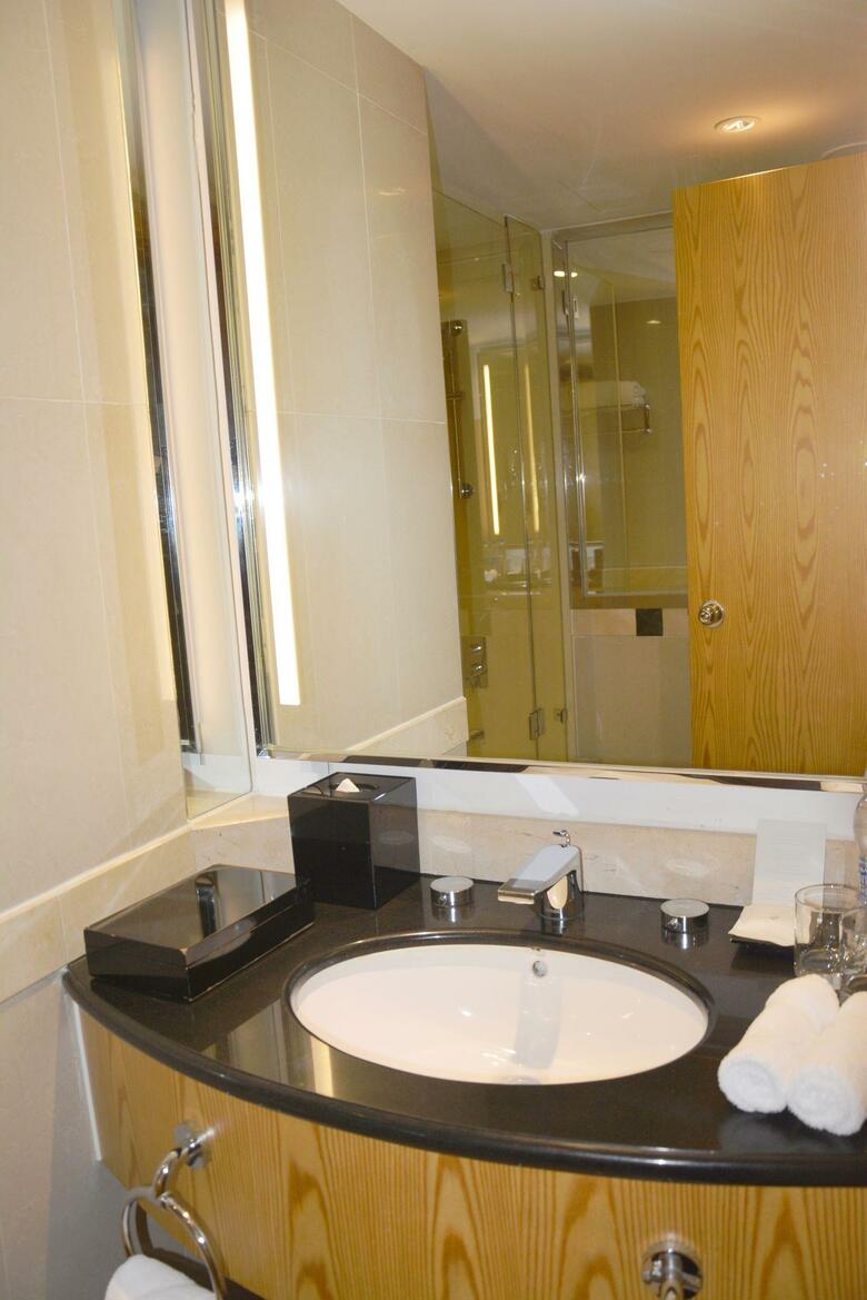New World Shanghai Hotel