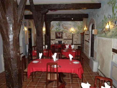 Albergue Hostal La Mesnadita