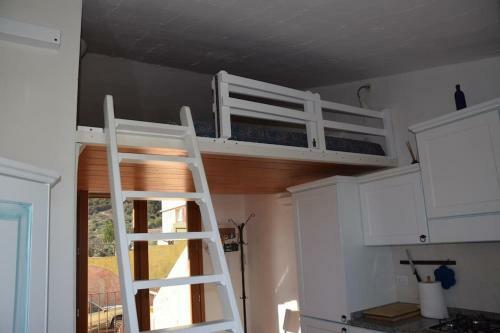 Appartamento In Villa Con Ampia Terrazza Di 27m2