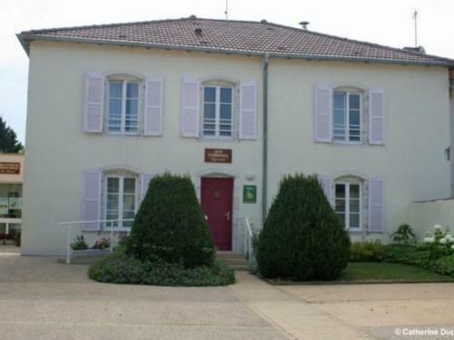 G�te Attign�ville, 5 Pi�ces, 8 Personnes - Fr-1-589-1