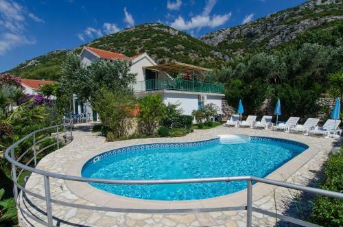 Villa With Private Pool