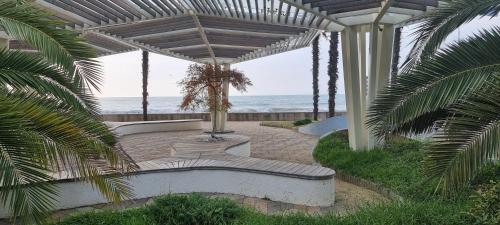 Apartamento Dreamland Oasis Chakvi