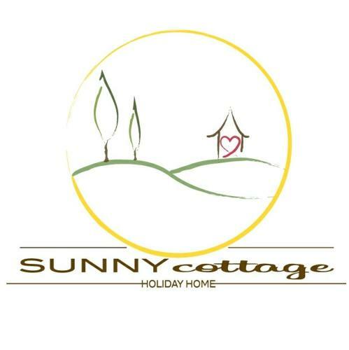 Sunny Cottage - Tiny Holiday Home