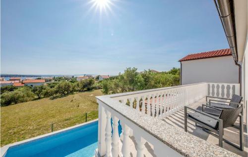 Nice Home In Banjol With 3 Bedrooms
