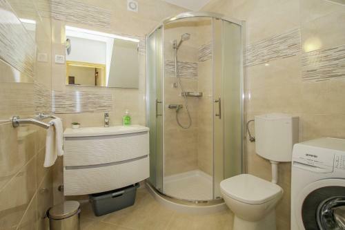 Martina In Prhati - Haus F�r 6-8 Personen