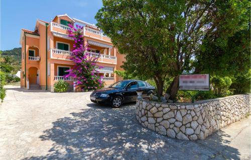 Awesome Apartment In Barbat Na Rabu With 1 Bedrooms