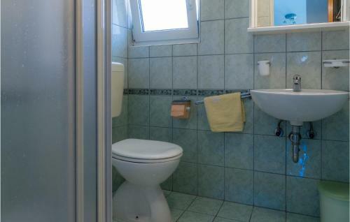Awesome Apartment In Barbat Na Rabu With 1 Bedrooms