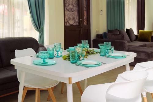 Kobuleti Guest House
