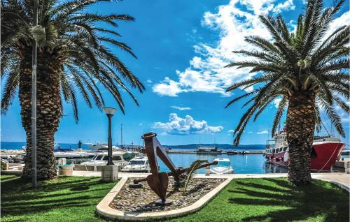 Nice Apartment In Baska Voda With 2 Bedrooms