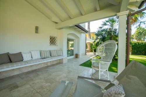 Villa Luxury Dacia Beach Forte Dei Marmi 12 Posti Letto