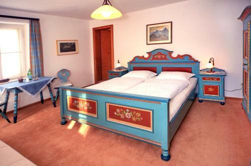 Hostal Villa Egger