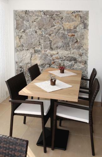 Hostal Villa Egger