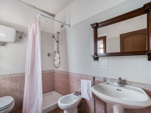 Lovely Apartment In Citerna With Swimming Pool