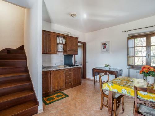 Lovely Apartment In Citerna With Swimming Pool