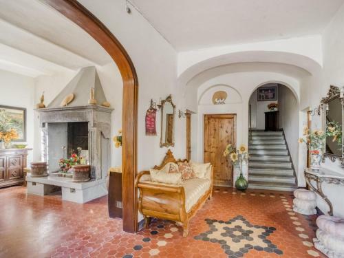 Lovely Apartment In Citerna With Swimming Pool