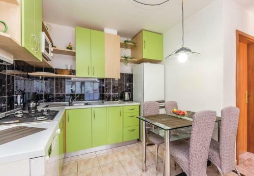Apartments Ivni - Great View