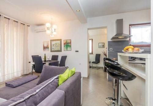 Apartments Ivni - Great View